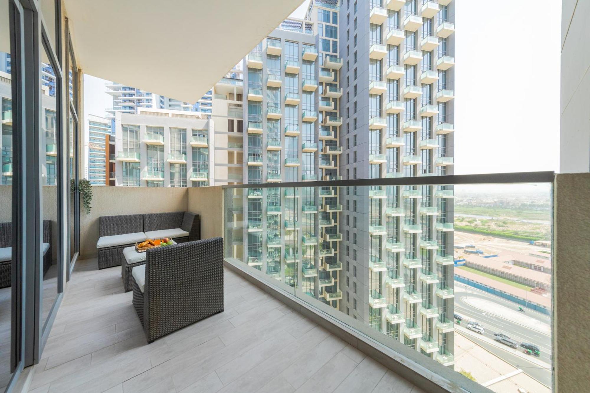 Eden'S Homes & Villas - Millennium Atria Residences Dubai Ngoại thất bức ảnh